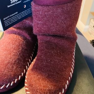 Women’s Slipper Booties